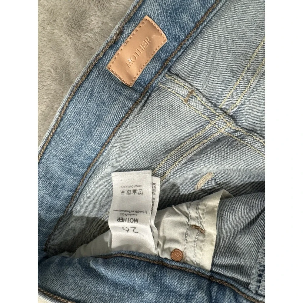 MOTHER Denim The Runaway Step Fray in California Cruiser Light Wash 26x31 Flare - Picture 5 of 9